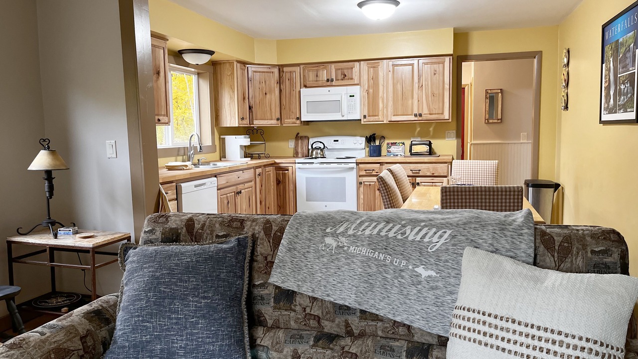 Photo of Livingroom in Munising