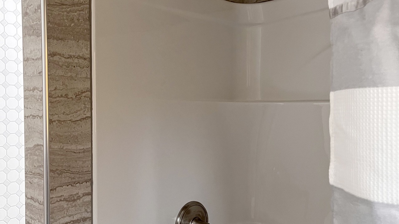 Photo of Bathroom in Munising