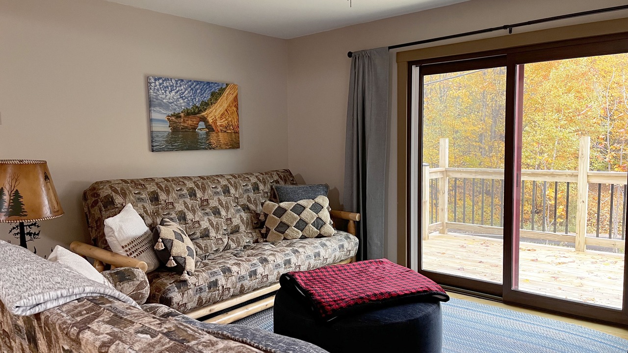 Photo of Livingroom in Munising