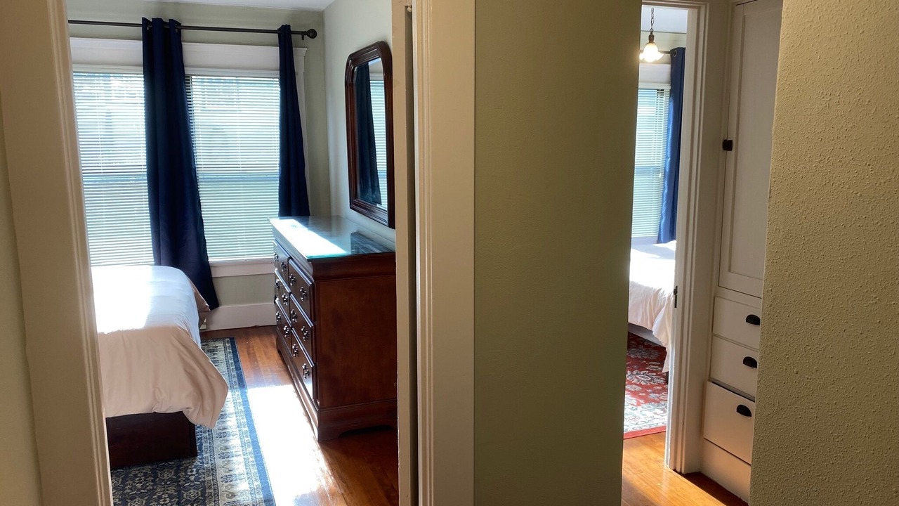 Photo of Others in Astoria