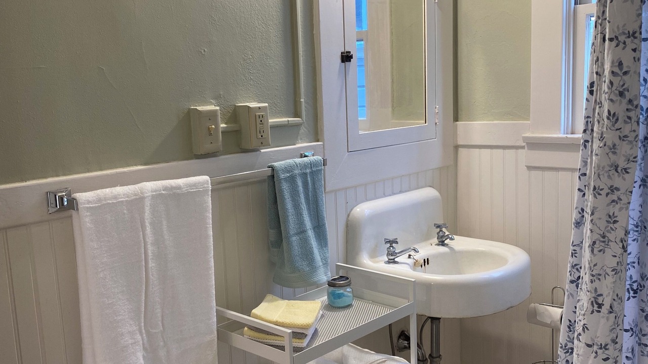 Photo of Others in Astoria