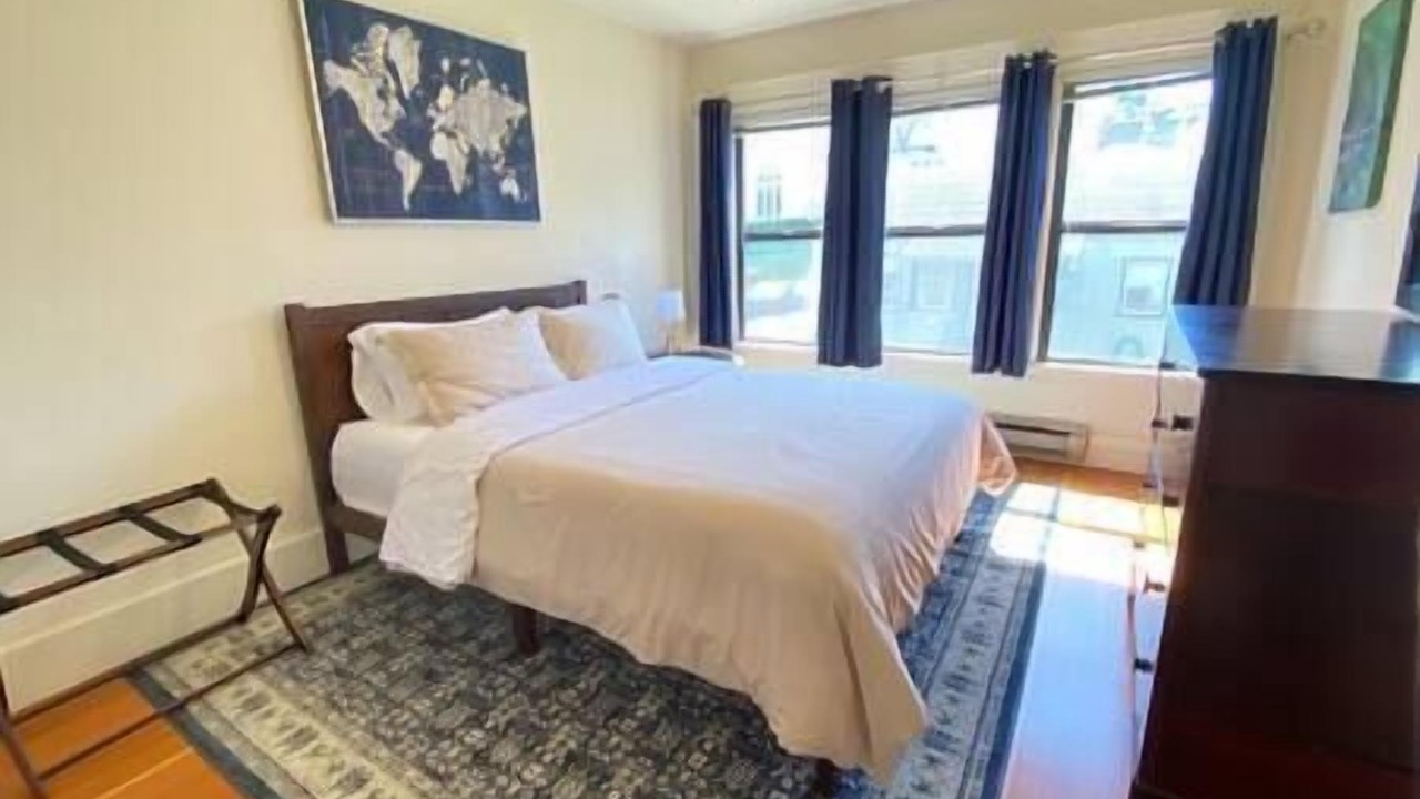 Photo of Others in Astoria