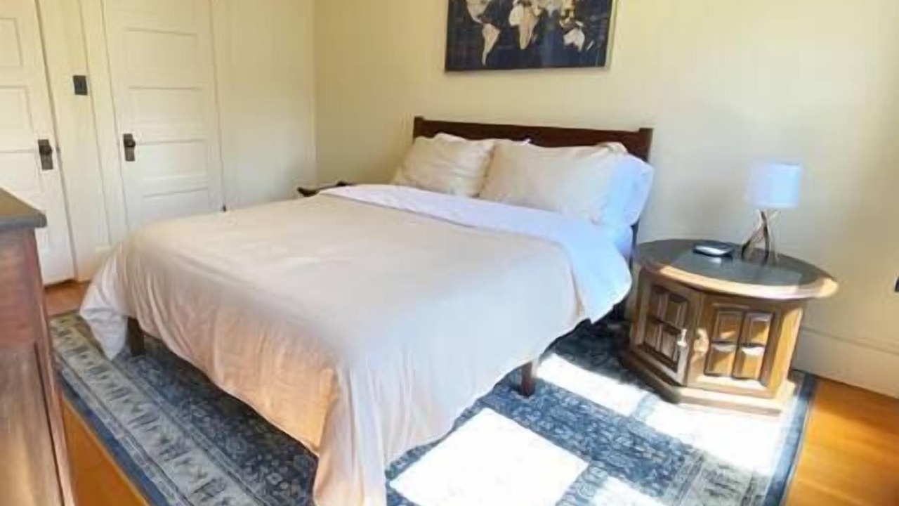 Photo of Others in Astoria