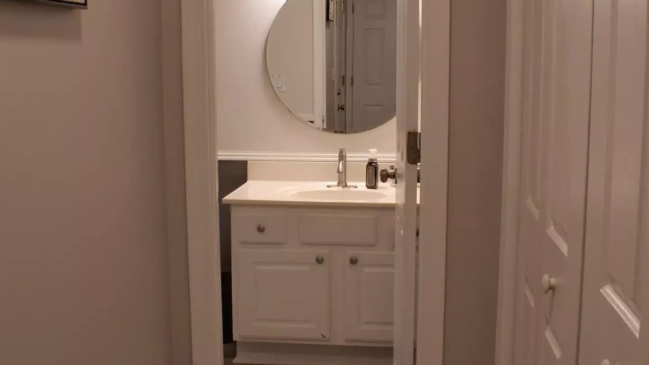 Photo of Bathroom in Suwanee