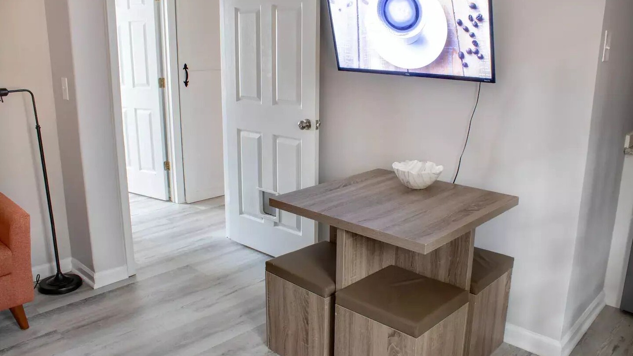 Photo of Others in Suwanee