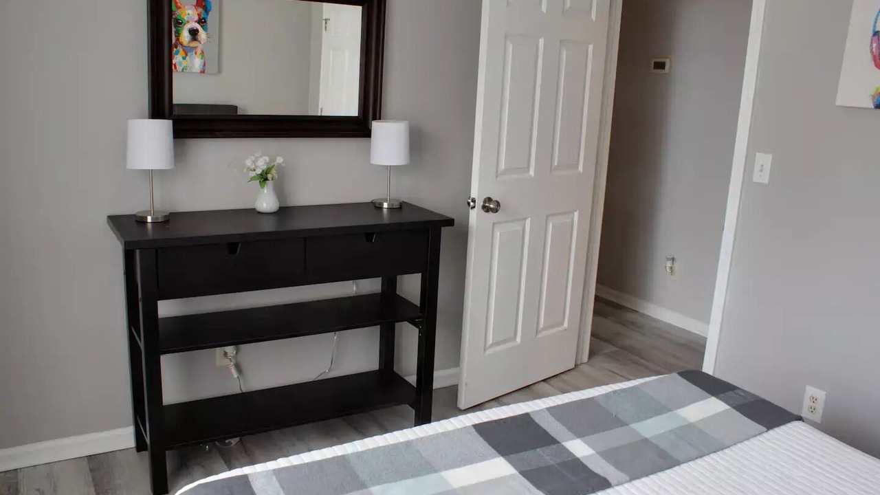 Photo of Bedroom in Suwanee