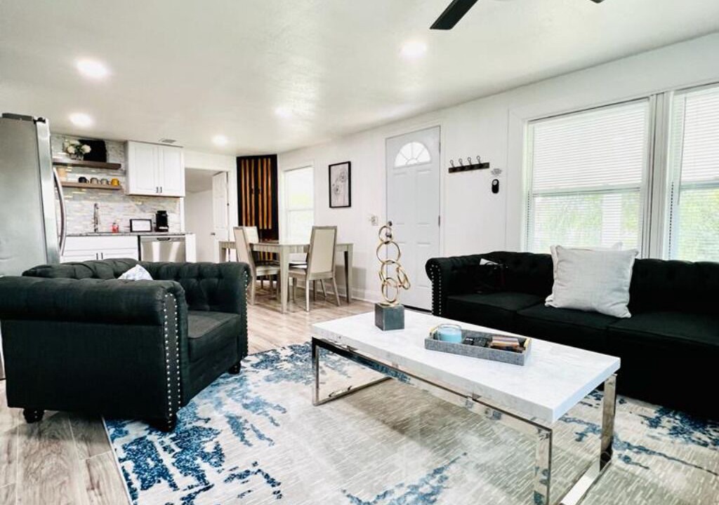 Photo of Livingroom in Zephyrhills