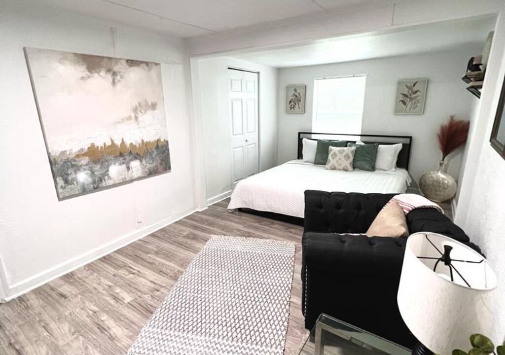 Photo of Bedroom in Zephyrhills