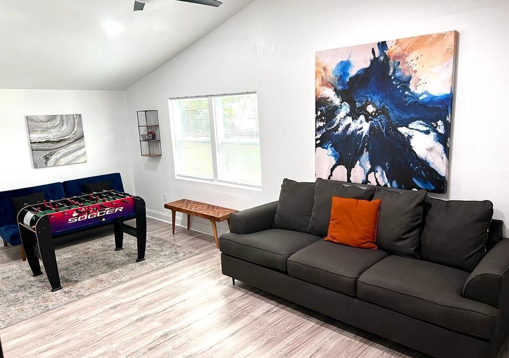 Photo of Livingroom in Zephyrhills