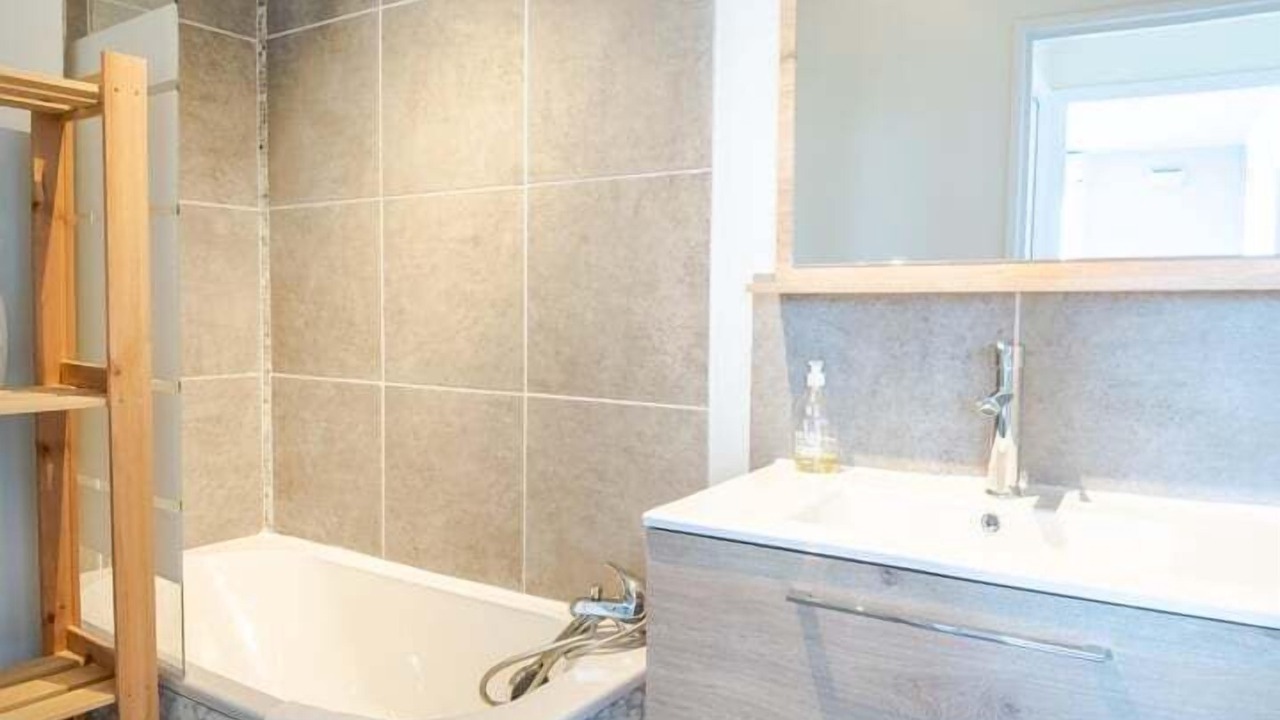 Photo of Bathroom in Saint-Pierre-des-Corps