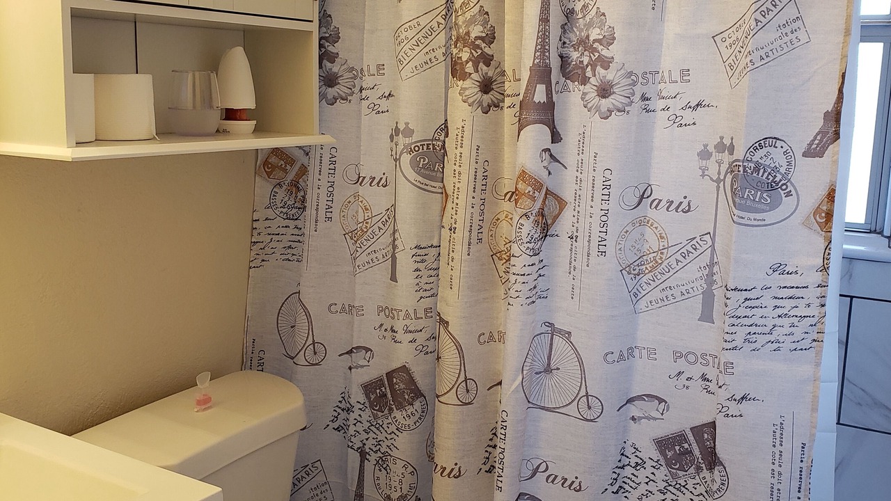Photo of Bathroom in Midwest City