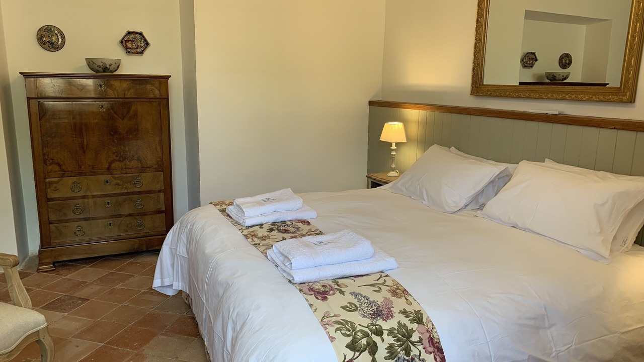 Photo of Bedroom in Le Somail