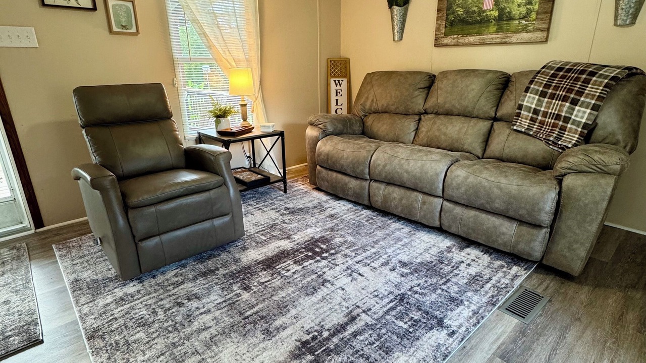 Photo of Livingroom in Greensburg