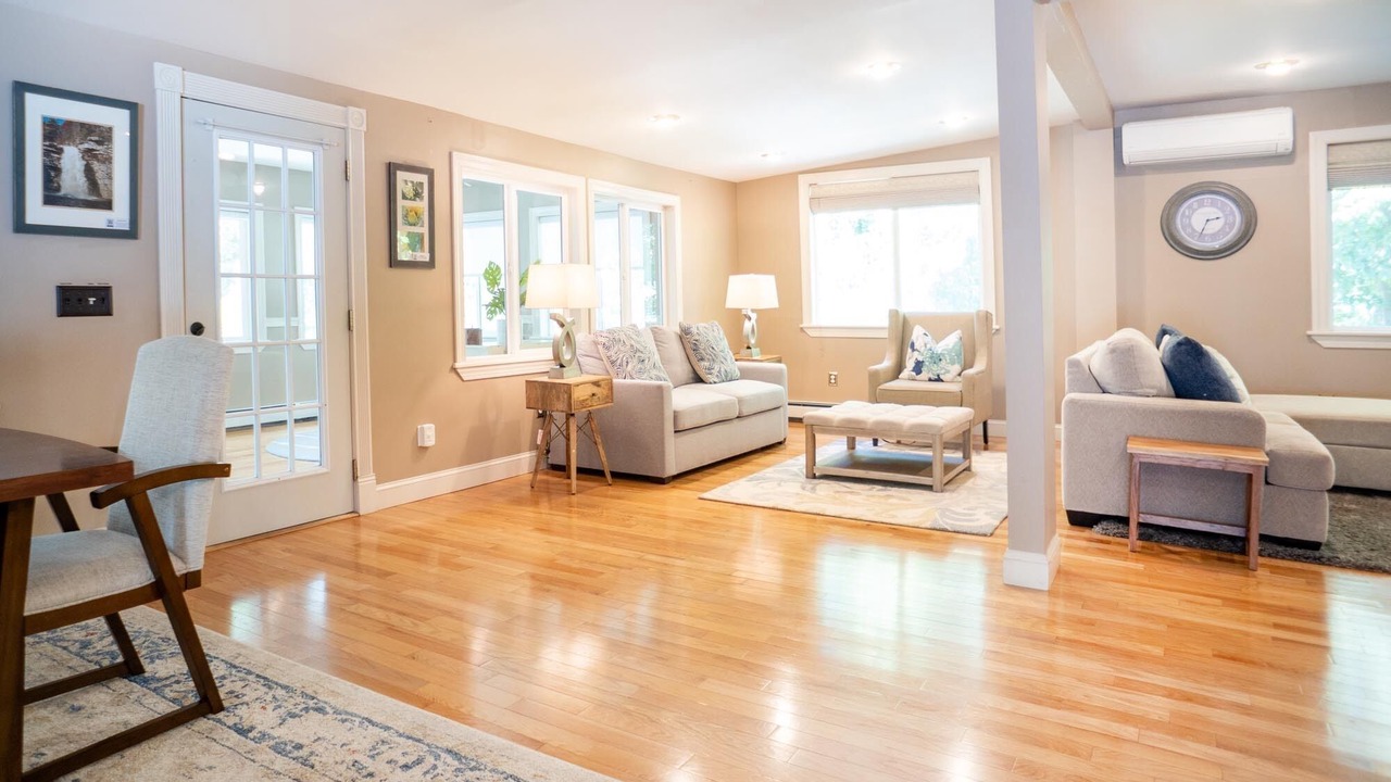 Photo of Livingroom in New Paltz