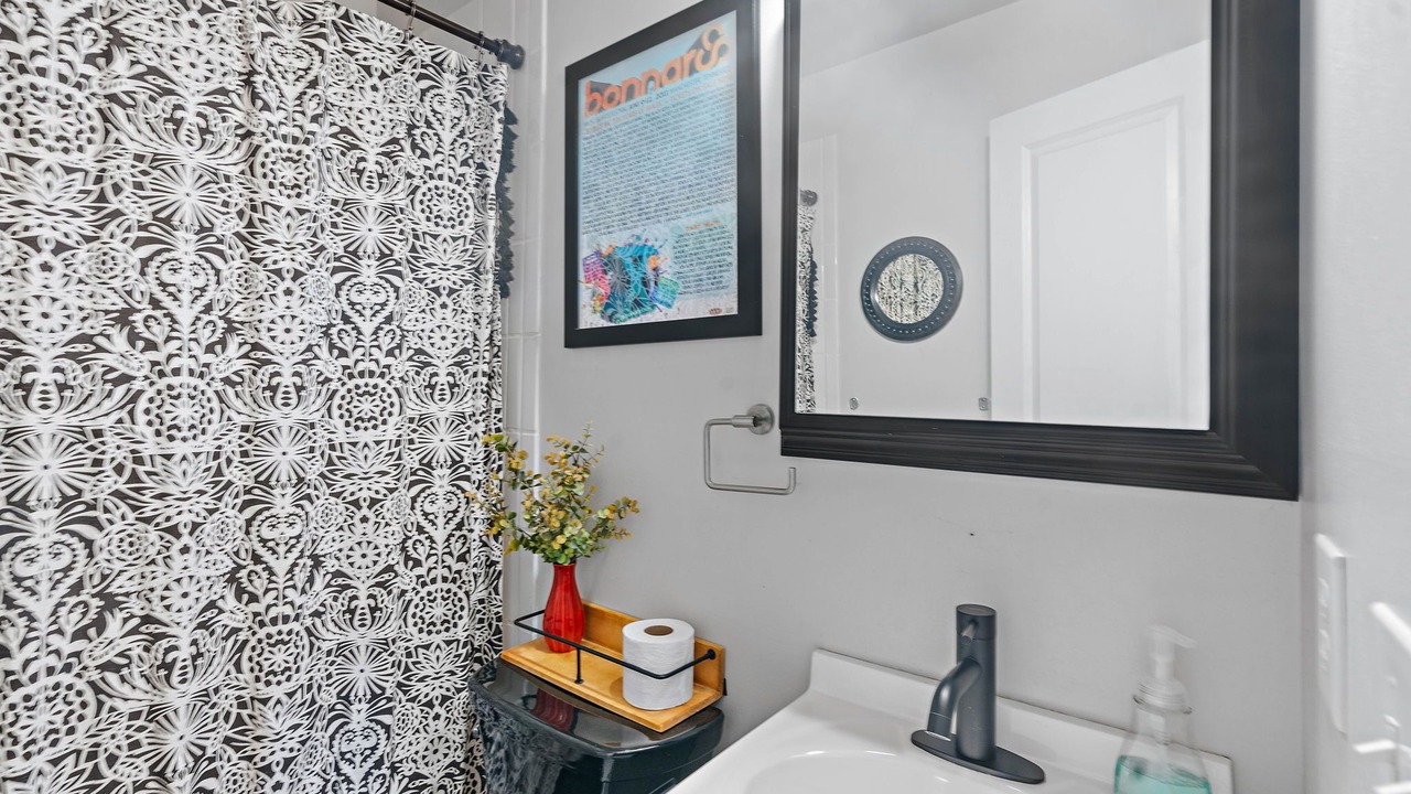 Photo of Bathroom in The Nations