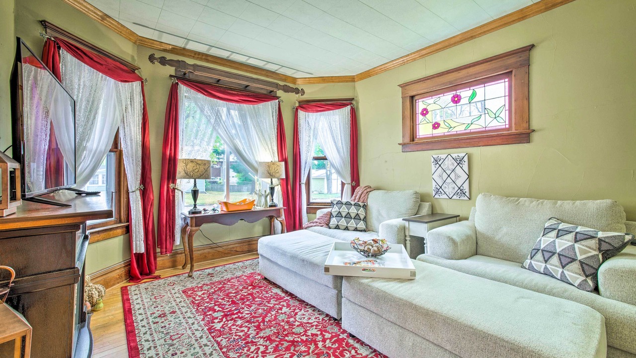 Photo of Livingroom in Osseo
