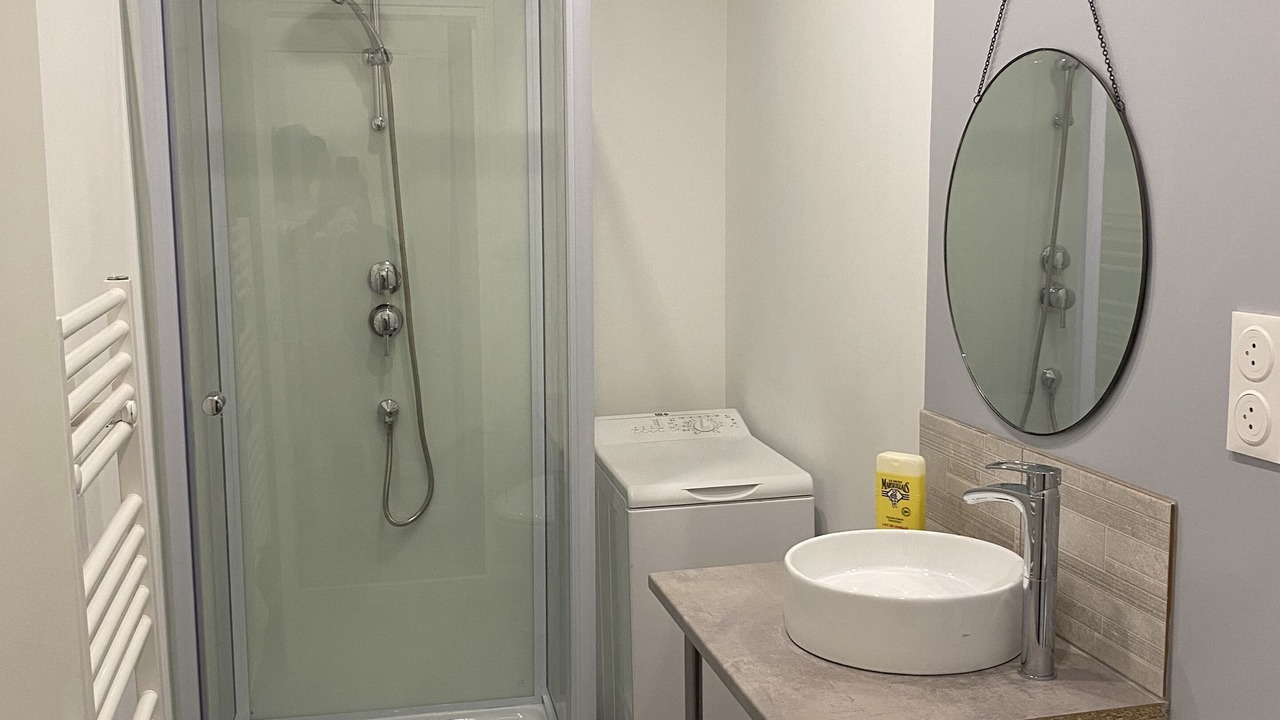 Photo of Bathroom in Saint-Quentin