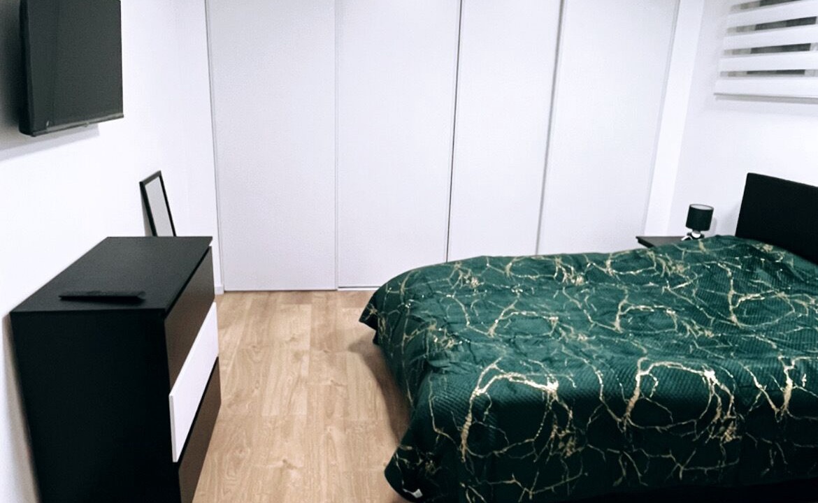 Photo of Bedroom in Brelevenez