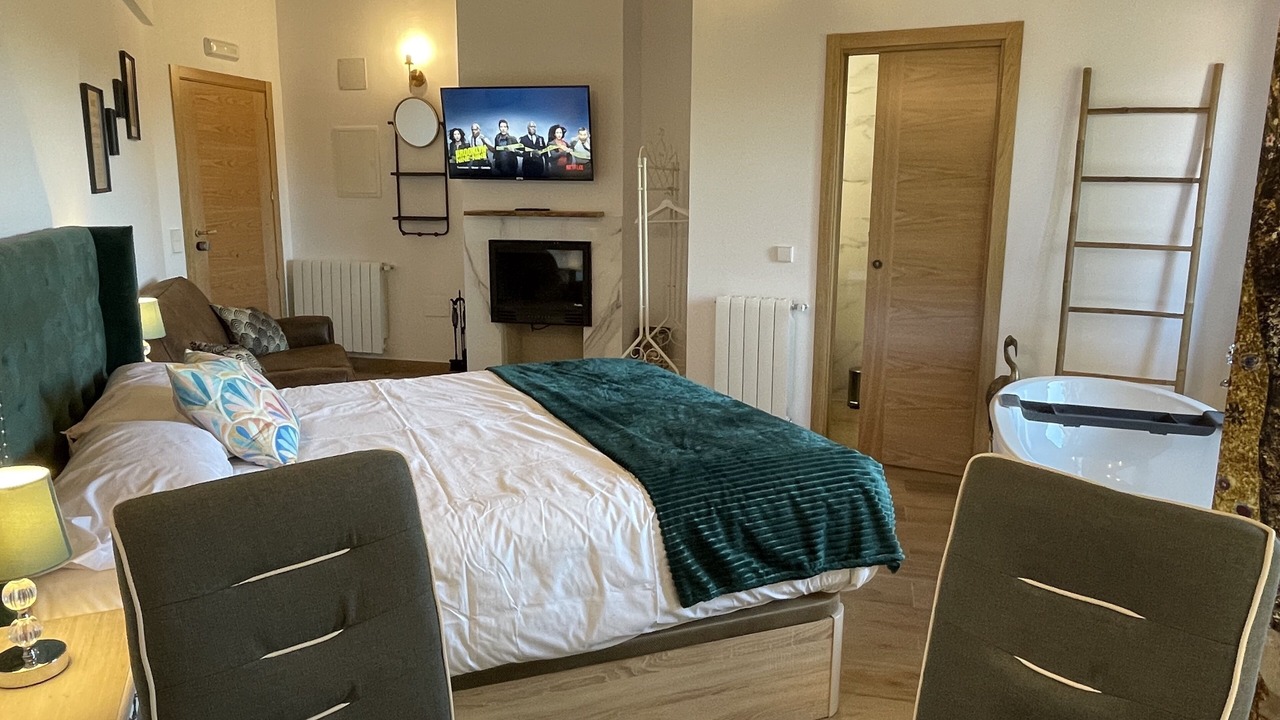 Photo of Bedroom in Montejo de la Sierra