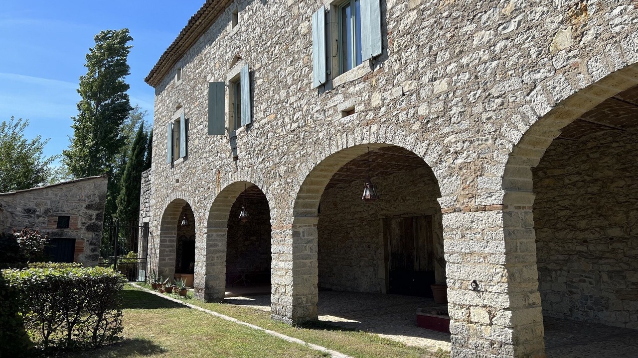 Photo of Outdoor in Berrias-et-Casteljau