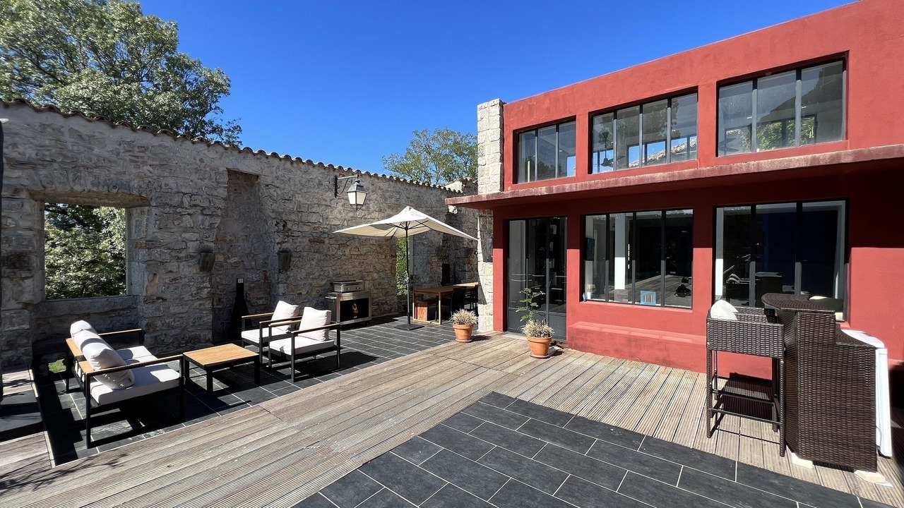 Photo of Outdoor in Berrias-et-Casteljau