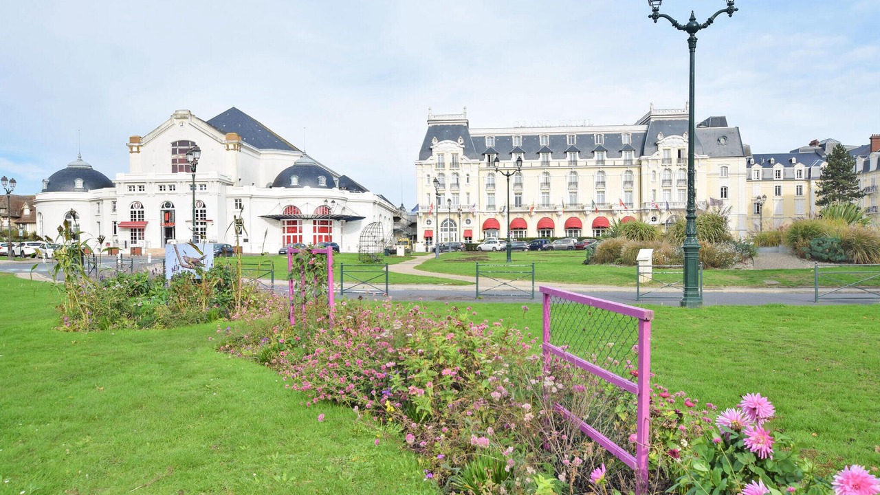 Photo of Others in Cabourg