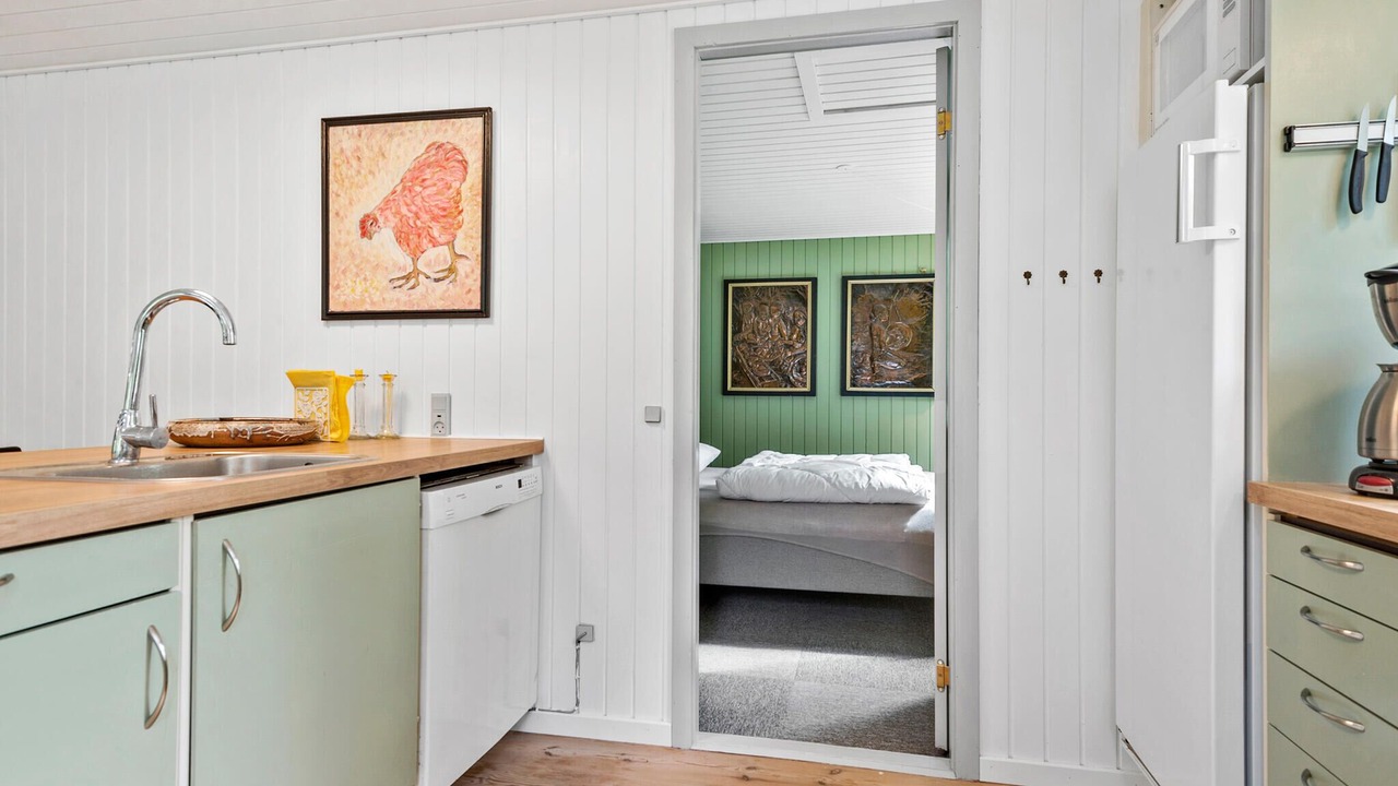 Photo of Others in Ans