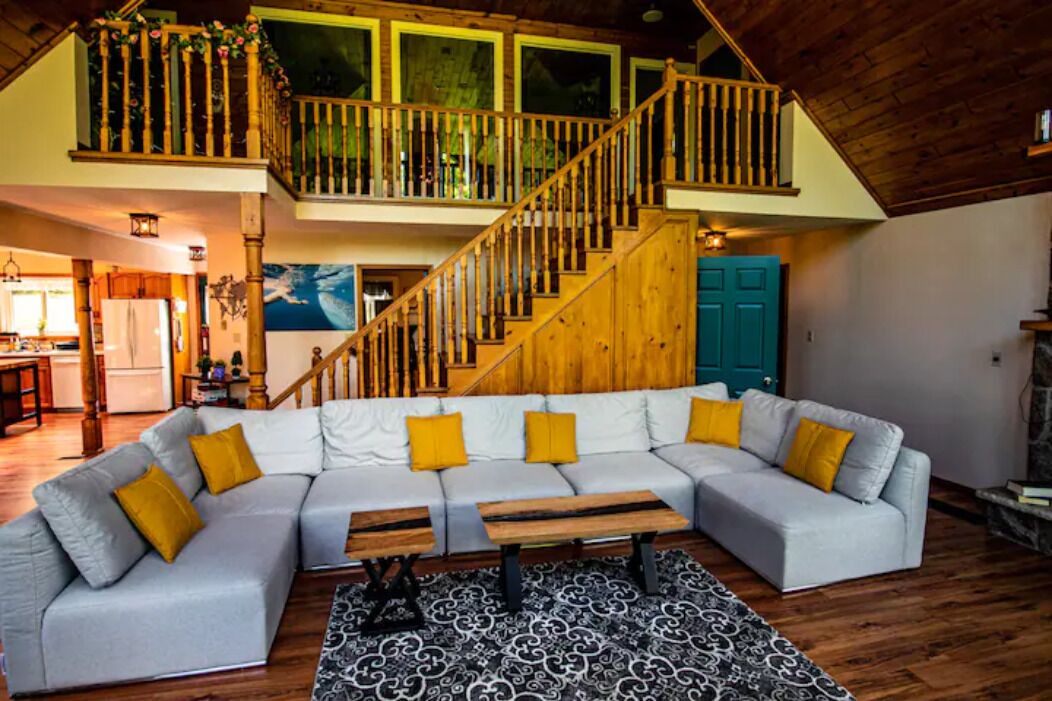 Photo of Livingroom in Bobcaygeon