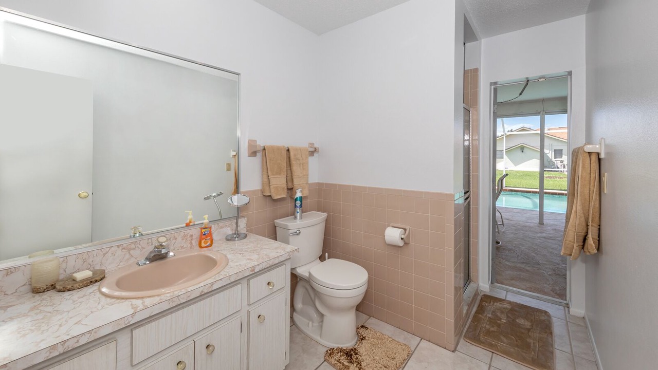 Photo of Bathroom in Venice East