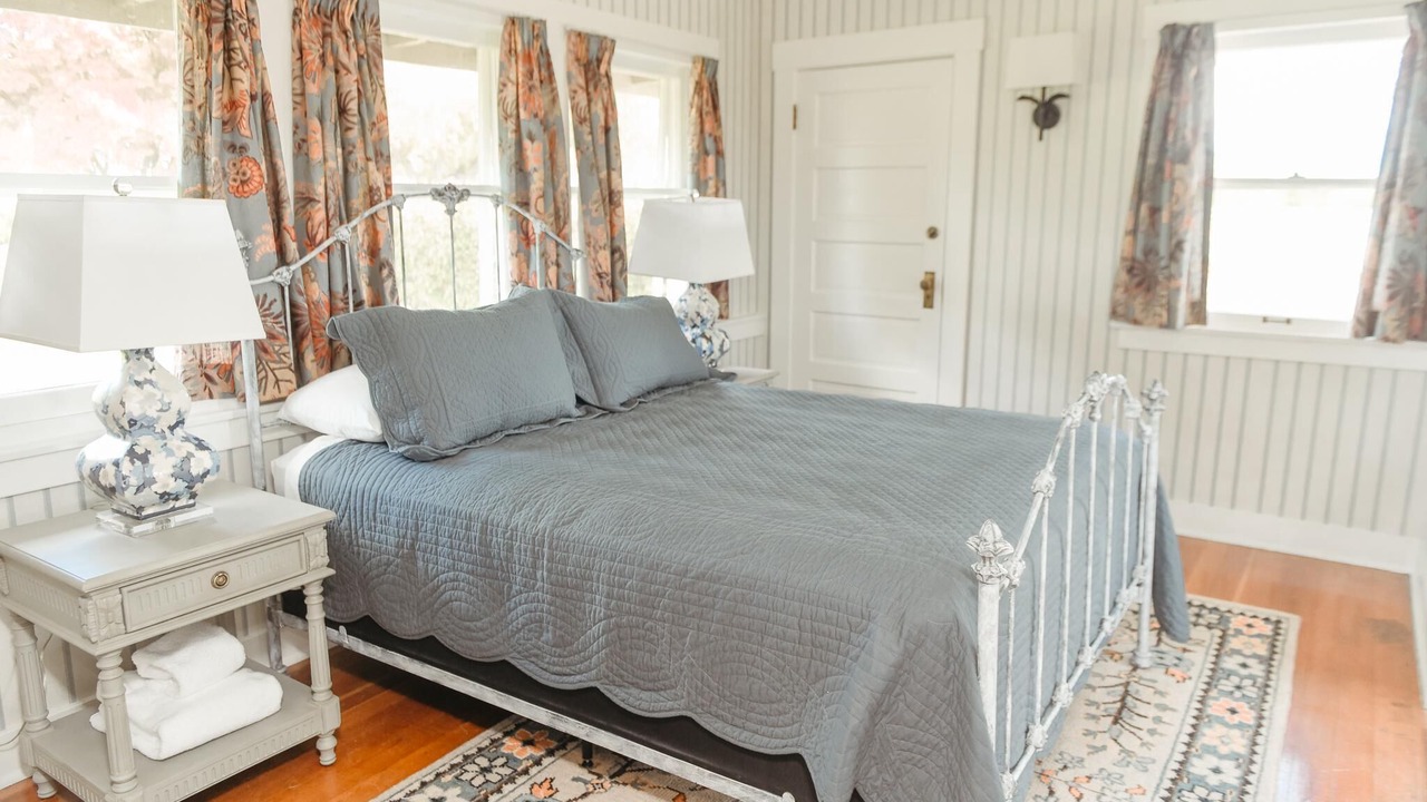 Photo of Bedroom in Medford