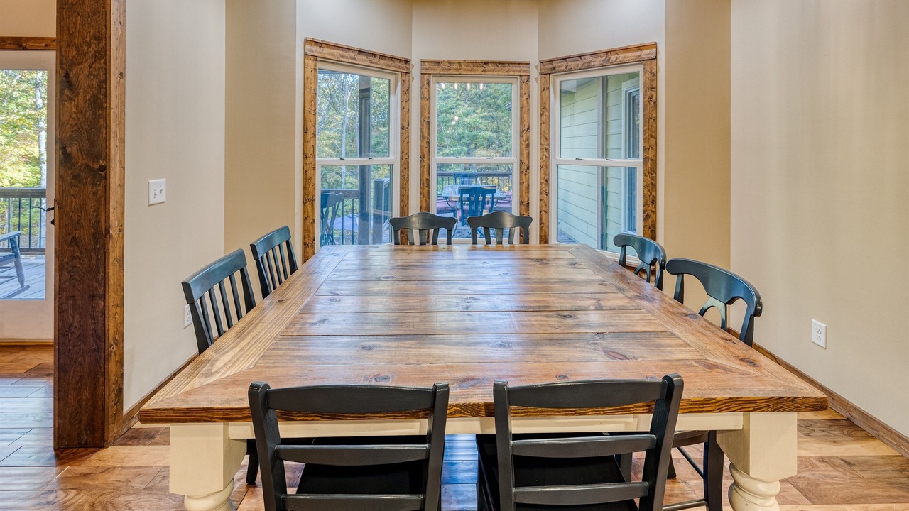 Photo of Others in Foxfire Estates