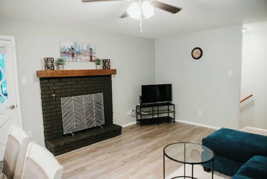 Photo of Livingroom in Jacksonville