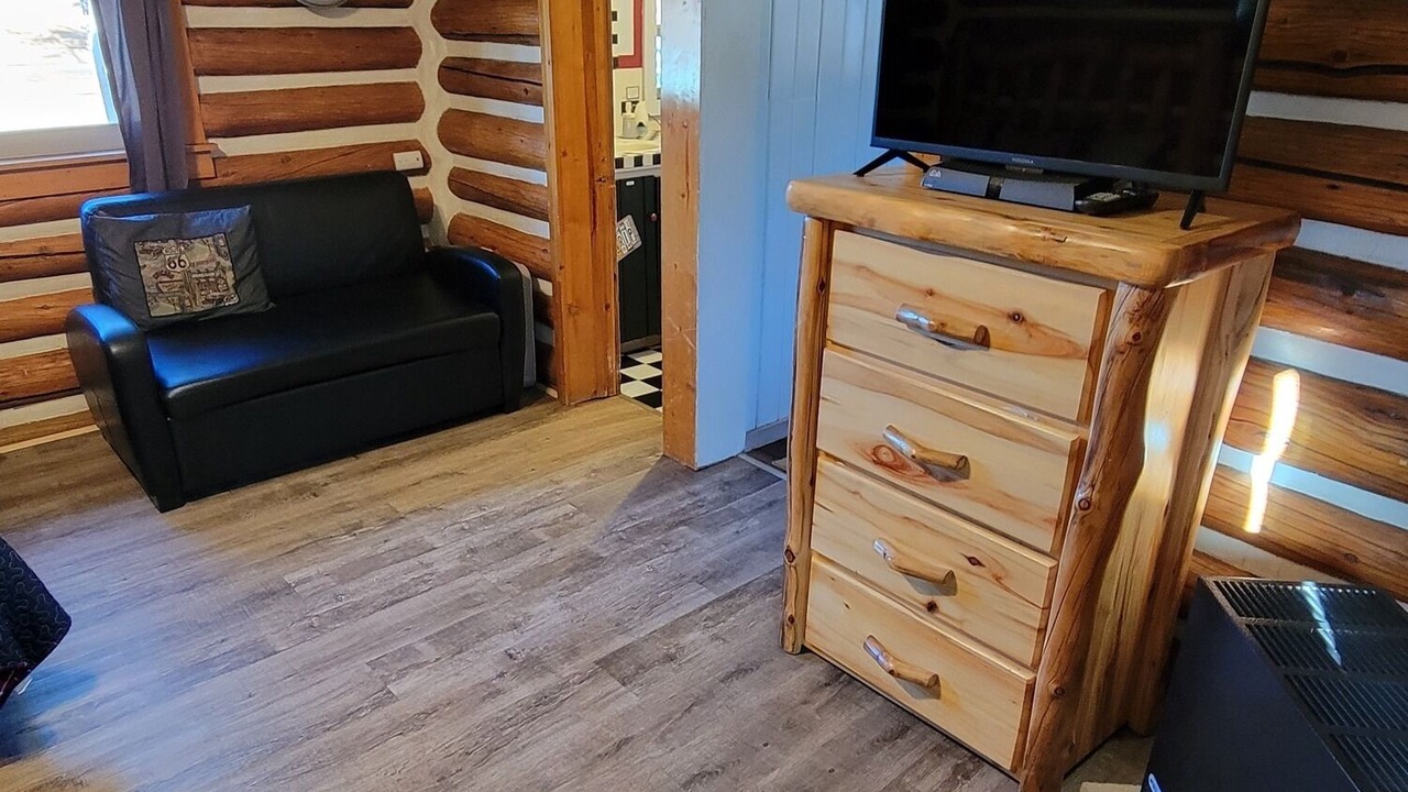 Photo of Bedroom in South Fork