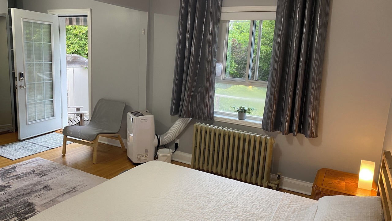 Photo of Bedroom in Clairlea