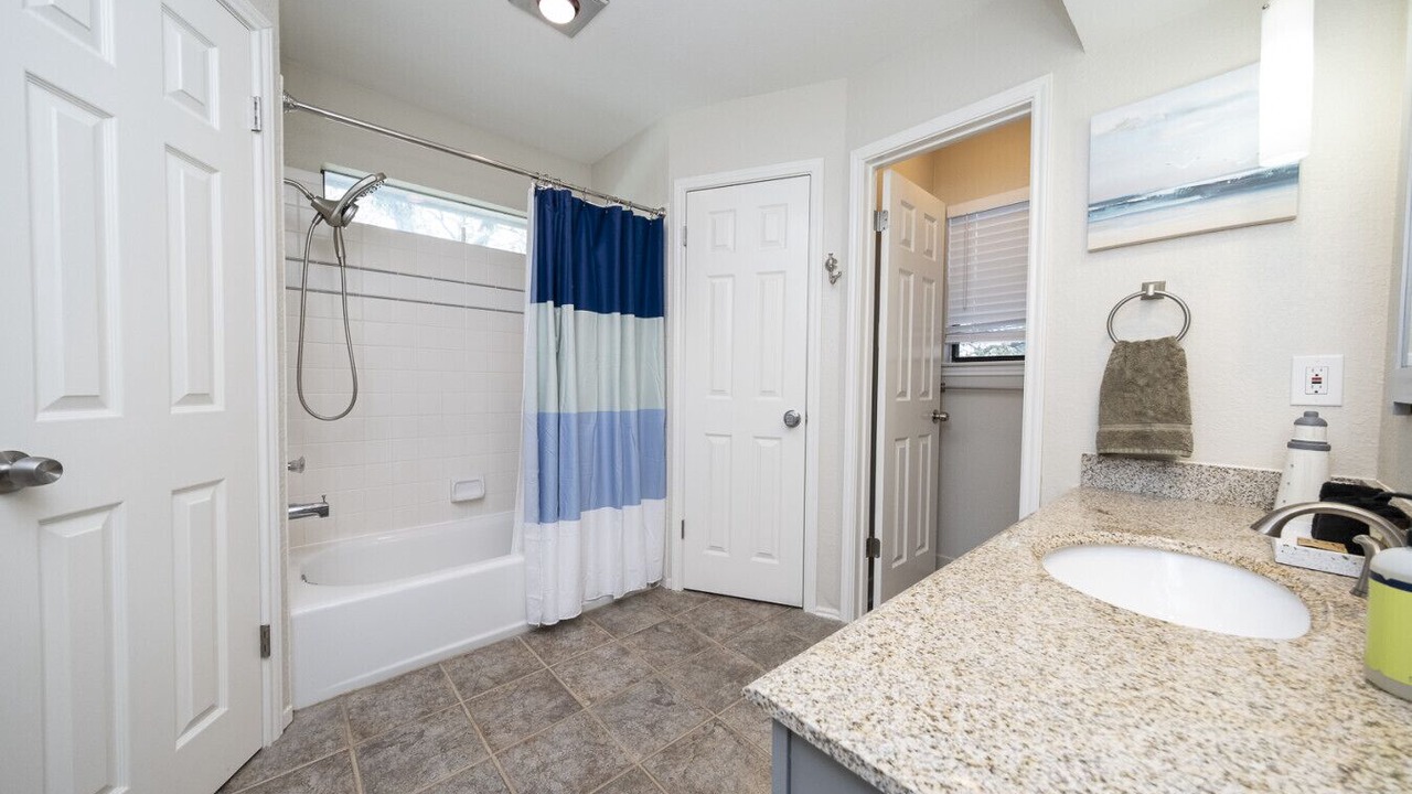 Photo of Bathroom in Gracywoods