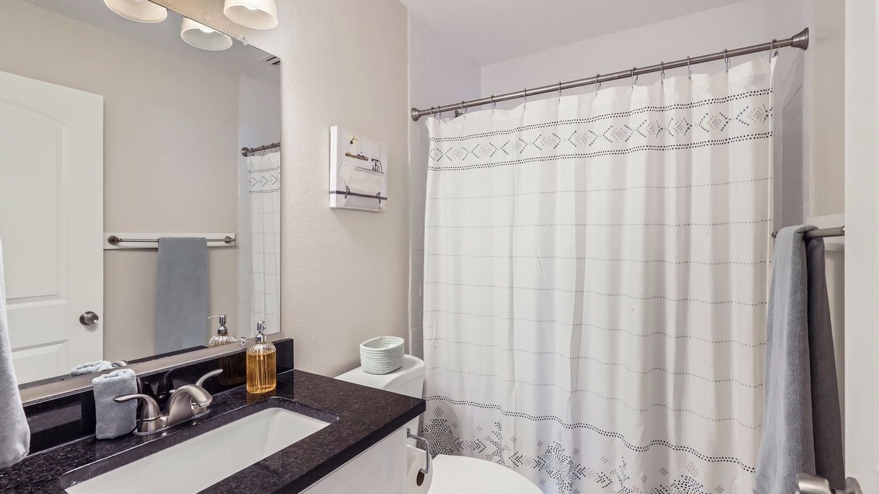 Photo of Bathroom in Shearer Hills - Ridgeview