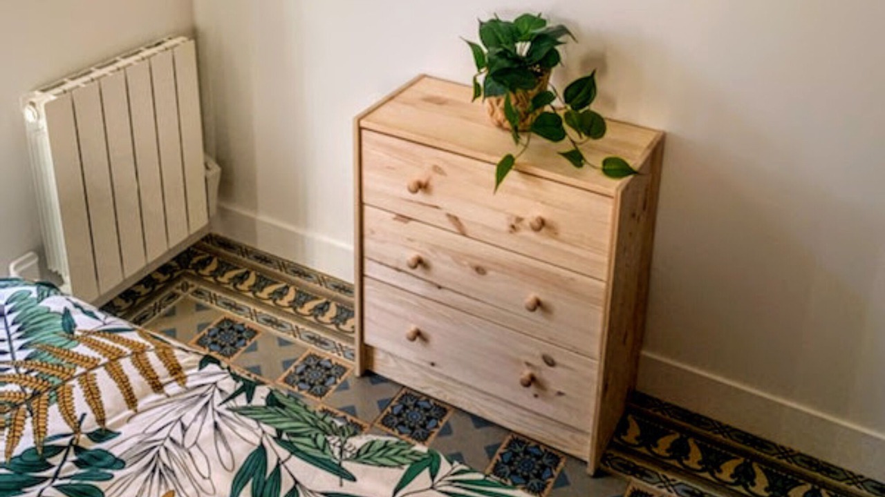 Photo of Bedroom in Orbec