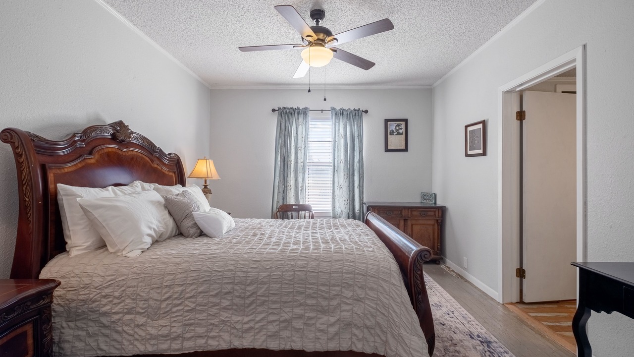 Photo of Bedroom in Carmine
