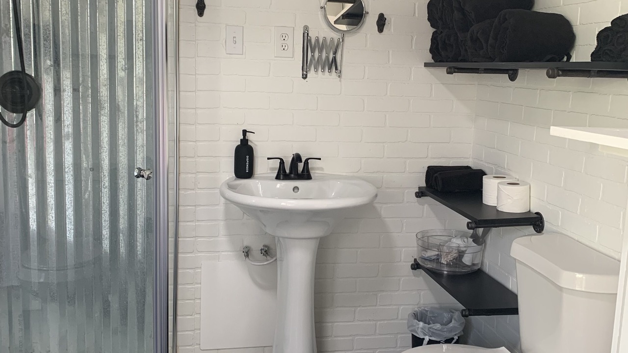 Photo of Bathroom in Brookhaven