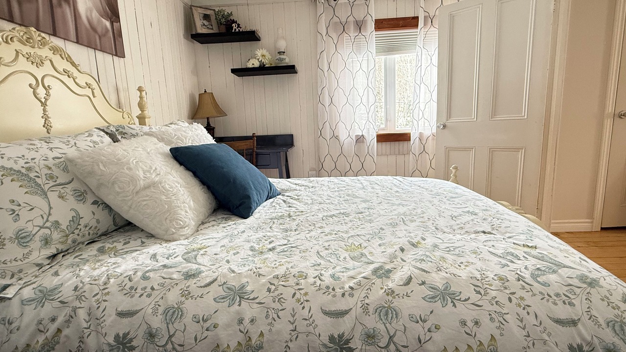 Photo of Bedroom in Saint-Gabriel-de-Valcartier