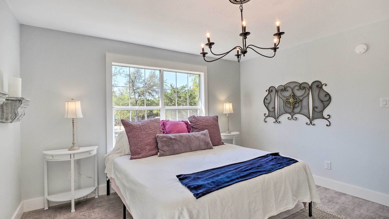 Photo of Bedroom in Salado