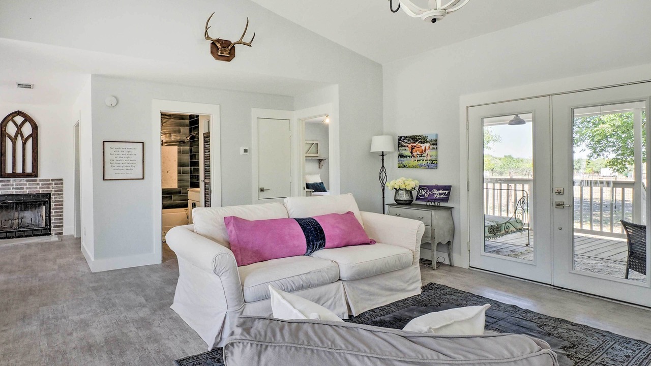 Photo of Livingroom in Salado