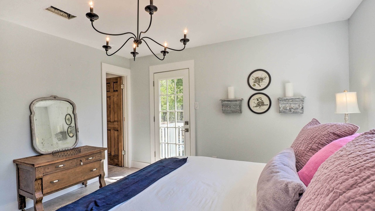 Photo of Bedroom in Salado