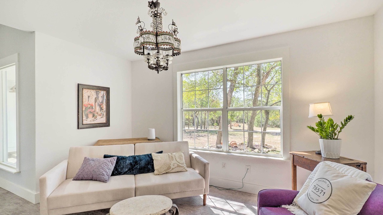 Photo of Livingroom in Salado