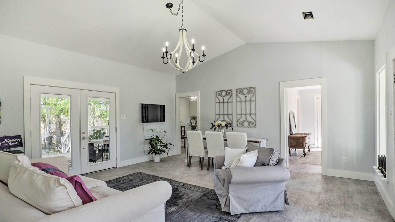Photo of Bedroom in Salado