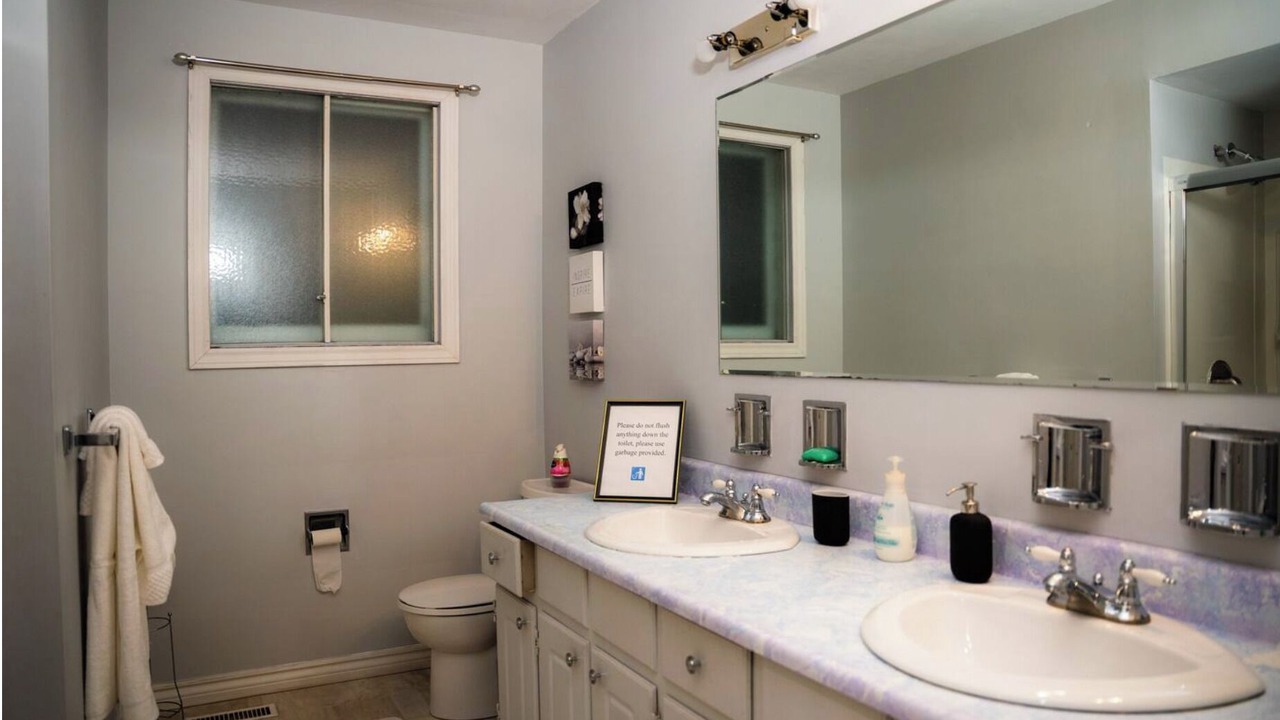 Photo of Bathroom in Milton