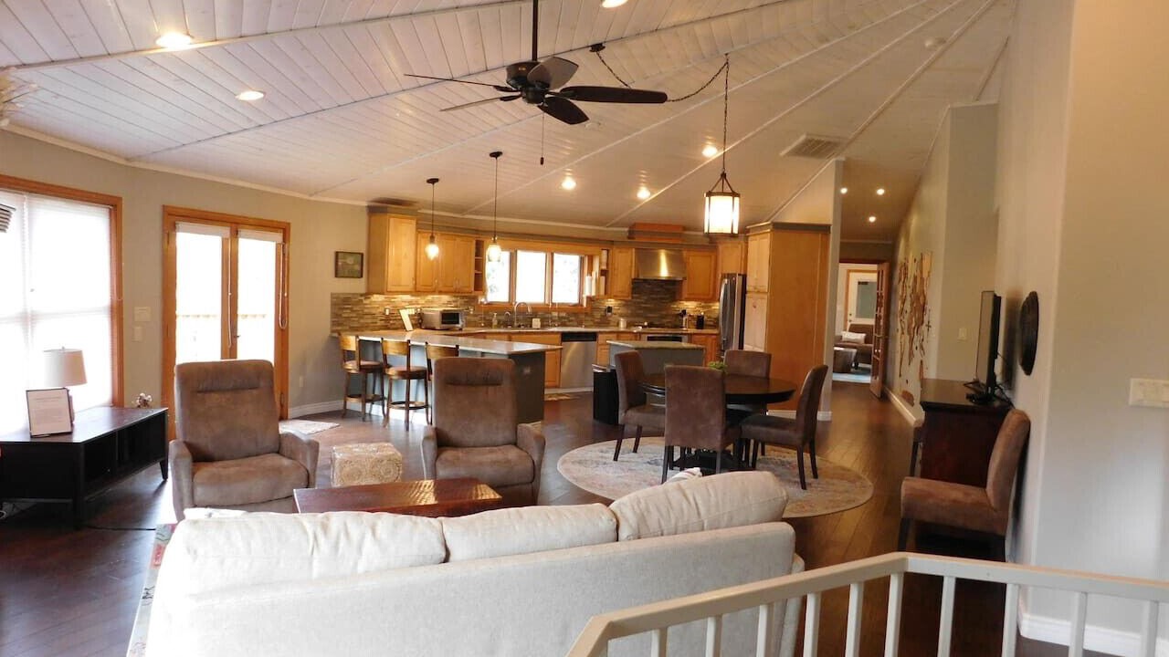 Photo of Livingroom in Cloudcroft