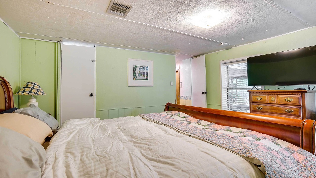 Photo of Bedroom in Trinity