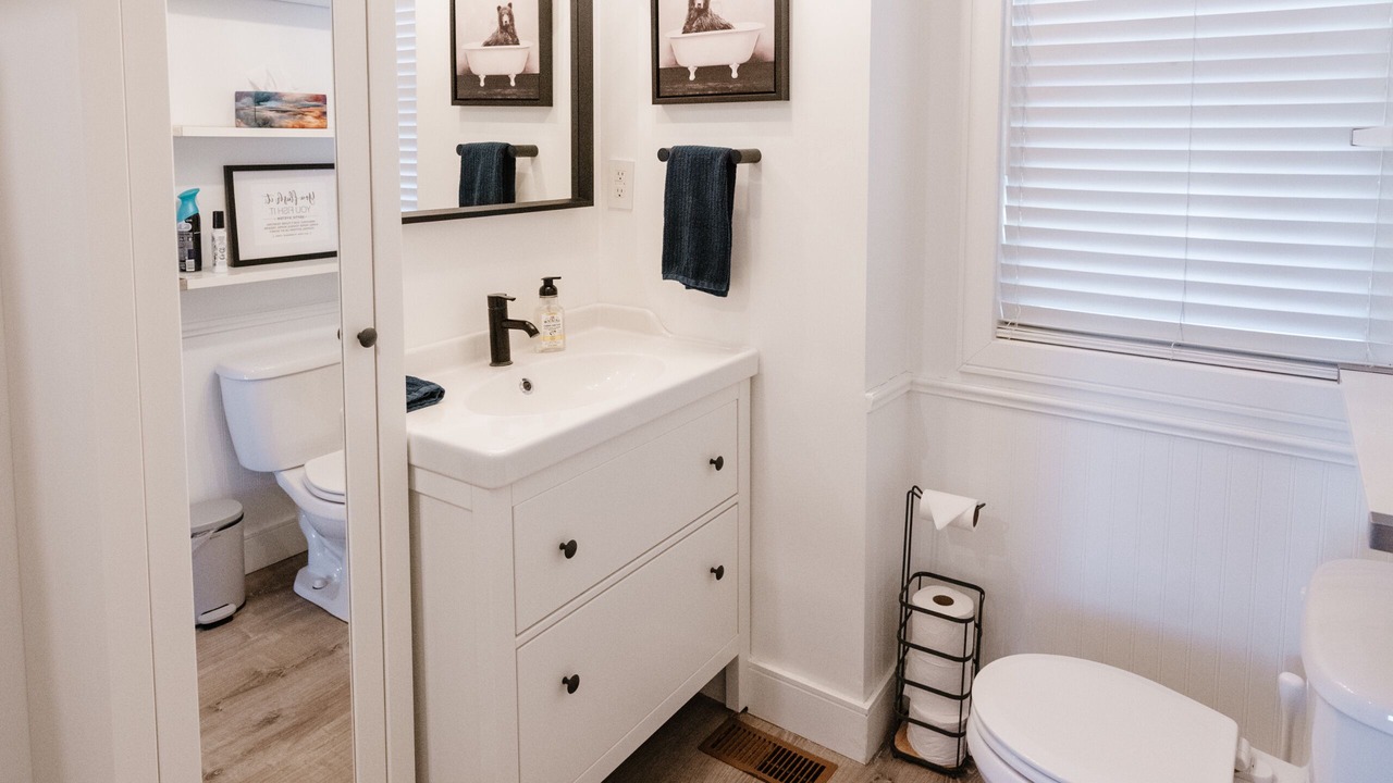 Photo of Bathroom in Selwyn