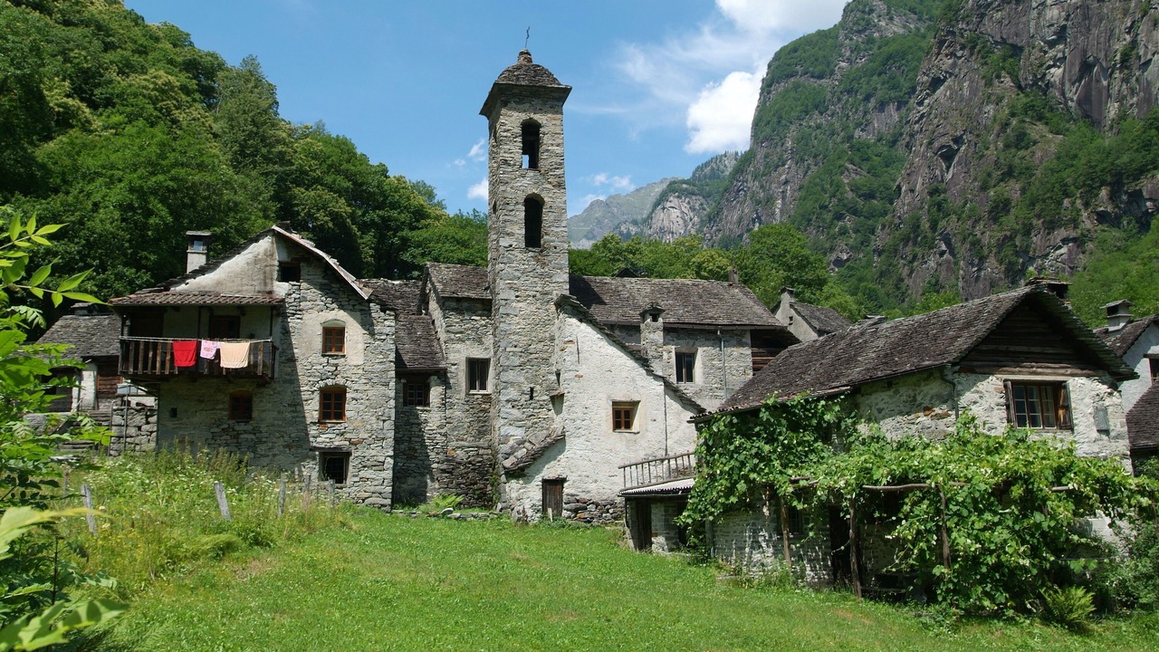 Photo of Others in Aurigeno